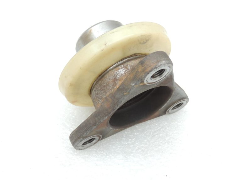 BMW X3 E83 Pārnesumkārbas piedziņas atloku aizmugurējais LK=96mm 27107537662