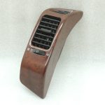 Mitsubishi Pajero V7 V6 ventilācijas atveres koka pārsegs pa labi MR456379