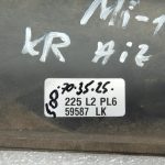 Mitsubishi Pajero V68W V64W V65W Aizmugurējais dubļu atloks kreisais MR478777