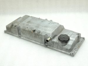 Mitsubishi Pajero V7 V6 3.2 DI-D 4M41 Vārstu vāks Cilindru galvas vāks ME204265