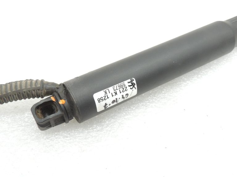 Oriģinālā BMW F31 kreisās aizmugurējās durvis kreisā vārpstas piedziņa 51247340975 7340975