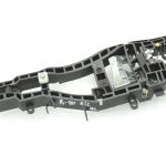 Oriģinālā BMW F30 F30 F31 F32 F32 F34 F33 Ārējo durvju rokturu kronšteins kreisajā pusē 7242567