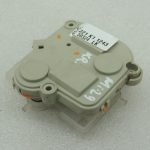 Mitsubishi Pajero V78W Ārējā spoguļa servomotors kreisais