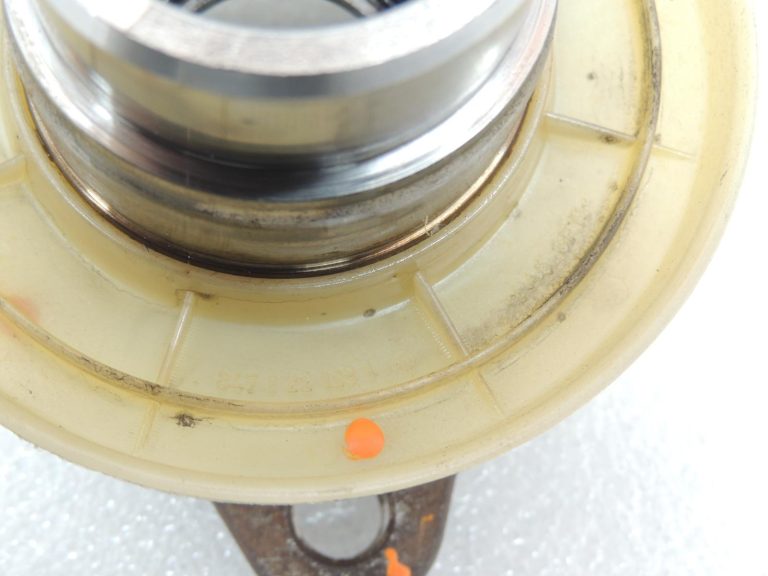 BMW X3 E83 Pārnesumkārbas piedziņas atloku aizmugurējais LK=96mm 27107537662