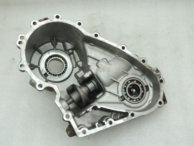 BMW X3 E83 ATC400 pārnesumkārbas vāciņš aizmugurējais 7526278