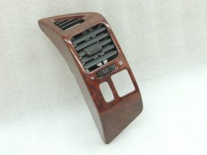Mitsubishi Pajero V7 V6 ventilācijas atveres koka vāks kreisais MR456381