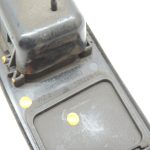 Oriģinālā BMW F22 F22 F22 F23 F23 F45 F30 F31 Aizmugurējo durvju roktura poga 51247368752