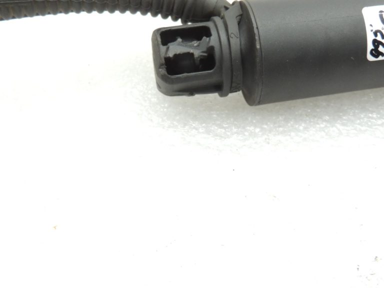 Oriģinālā BMW F31 kreisās aizmugurējās durvis kreisās puses vārpstas piedziņa 51247340976, 7340976