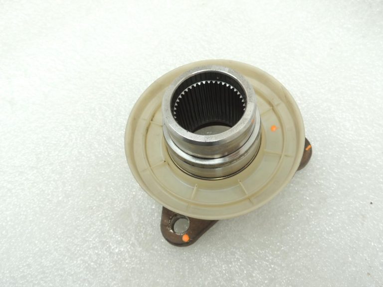 BMW X3 E83 Pārnesumkārbas piedziņas atloku aizmugurējais LK=96mm 27107537662