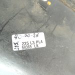 Mitsubishi L200 K74T Iekšējā riteņu arkas uzlika priekšējā labā MR586244