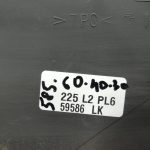 Mitsubishi Pajero V7 V6 Priekšējais slieksnis priekšējais MR438733