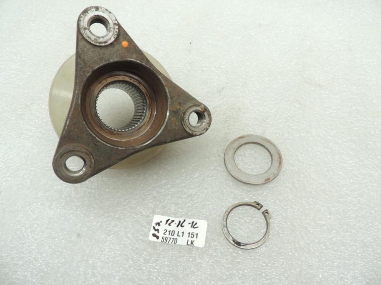 BMW X3 E83 Pārnesumkārbas piedziņas atloku aizmugurējais LK=96mm 27107537662