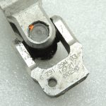 Oriģinālā BMW F20 F20 F21 F22 F22 F30 F31 Stūres vārpstas universālā locītava 32306791295 DEFEKTĪVA