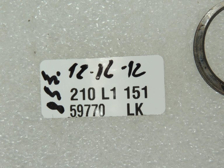 BMW X3 E83 Pārnesumkārbas piedziņas atloku aizmugurējais LK=96mm 27107537662