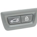 Oriģinālais BMW G20 G30 G28 G11 aizmugurējo durvju aizvēršanas slēdzis 61319275121