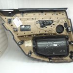 Oriģinālā BMW 5. sērijas F10 F11 aizmugurējā labā durvju paneļa durvju apdare BLACK LCSW 7273280