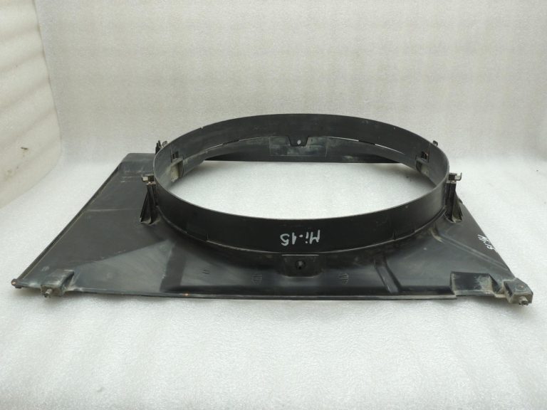 Mitsubishi Pajero V7 V6 3.2 DI-D Radiatora ventilatora difuzors MR404894 MR497044