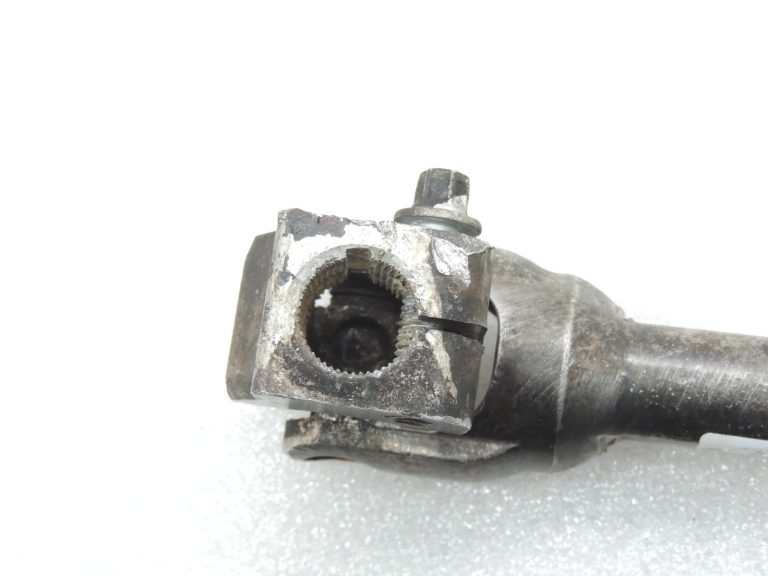 Oriģinālā BMW F20 F20 F21 F22 F22 F30 F31 Stūres vārpstas universālā locītava 32306791295 DEFEKTĪVA