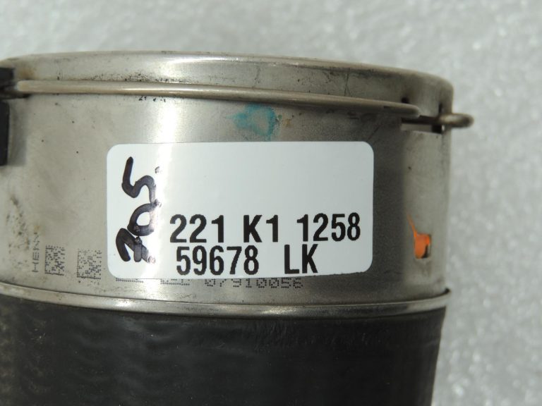 Oriģinālā BMW F20 F20 F21 F22 F22 F30 F31 F34 dīzeļdegvielas B47 uzpildes gaisa šļūtene pa kreisi 11618513851