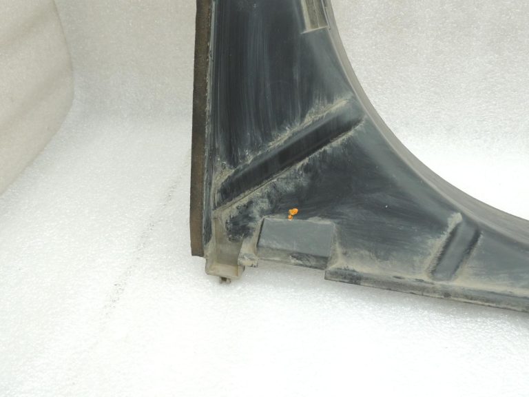 Mitsubishi Pajero V7 V6 3.2 DI-D Radiatora ventilatora difuzors MR404894 MR497044