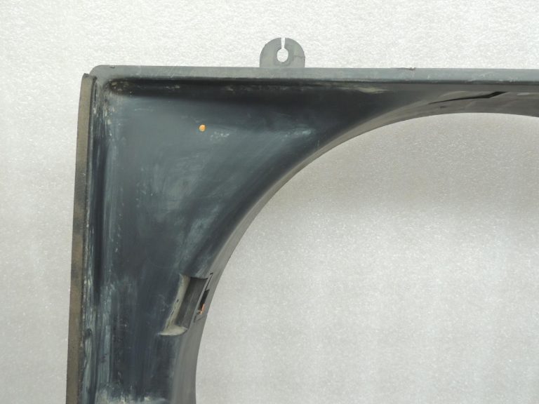 Mitsubishi Pajero V7 V6 3.2 DI-D Radiatora ventilatora difuzors MR404894 MR497044