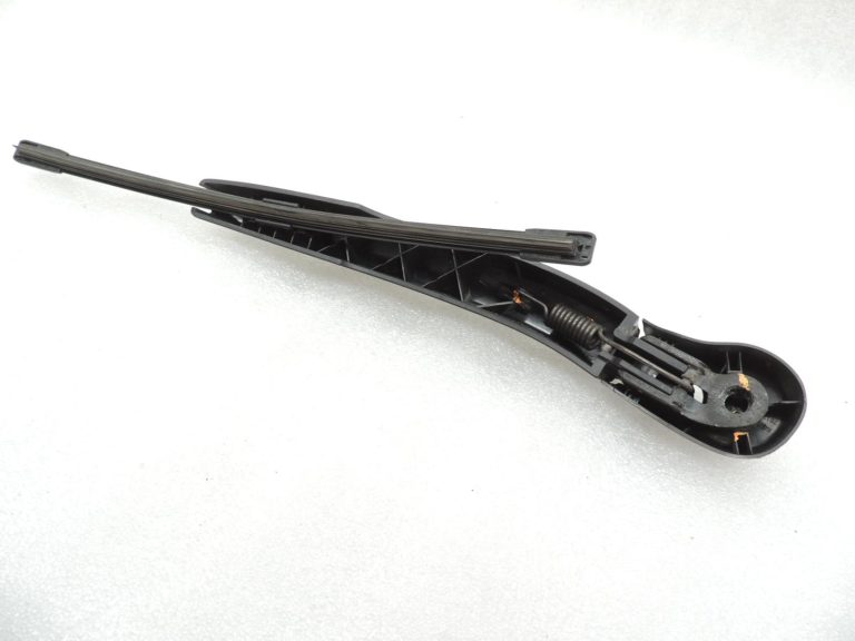 BMW F31 F31LCI aizmugurējā vējstikla tīrītāja rokturis Wiper arm 7312792