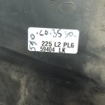 Mitsubishi Pajero V7 V6 slieksnis labajā pusē MR438734