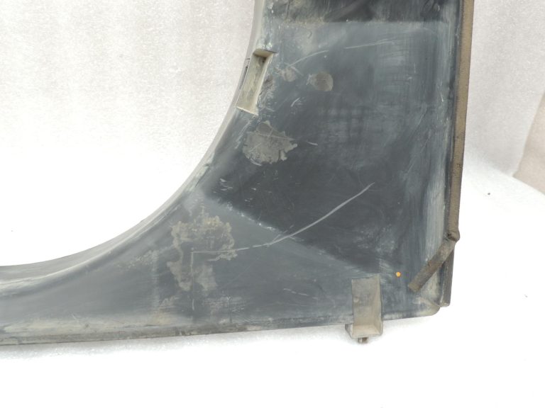 Mitsubishi Pajero V7 V6 3.2 DI-D Radiatora ventilatora difuzors MR404894 MR497044