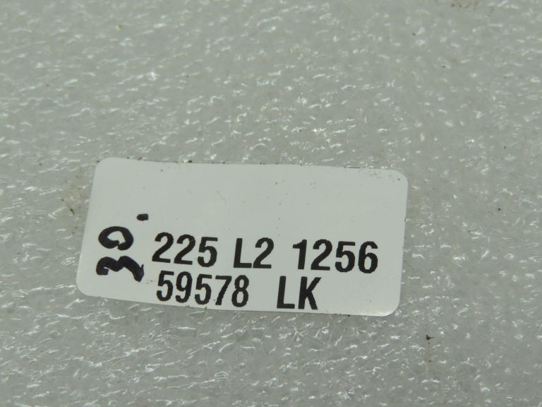 Mitsubishi Pajero V7 V6 3.2 DI-D 4M41 Ieplūdes kolektors Paaugstināta spiediena filtrs MD176361