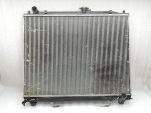 Mitsubishi Pajero V68W 3.2 DI-D automātiskais radiators Radiatora ūdens dzesētājs MR968059