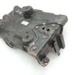 Mitsubishi Pajero V64W V68W V78W Akumulatora pozīcija priekšpusē MR440936