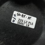 Mitsubishi Pajero V64W V68W V78W Akumulatora pozīcija priekšpusē MR440936