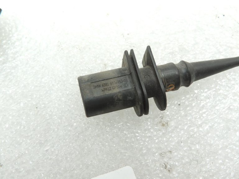 Oriģinālais BMW ārējās temperatūras sensors ar kontaktdakšu 65816936953