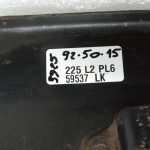 Mitsubishi Pajero V7 V6 Priekšējā apakšējā aizsargplāksne MR437661