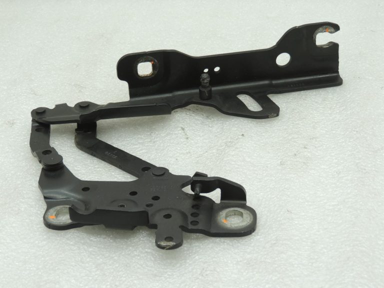 Oriģinālā BMW F20 F20 F21 F22 F22 F30 F30 F31 F34 Priekšējā pārsega eņģe kreisā melna 475