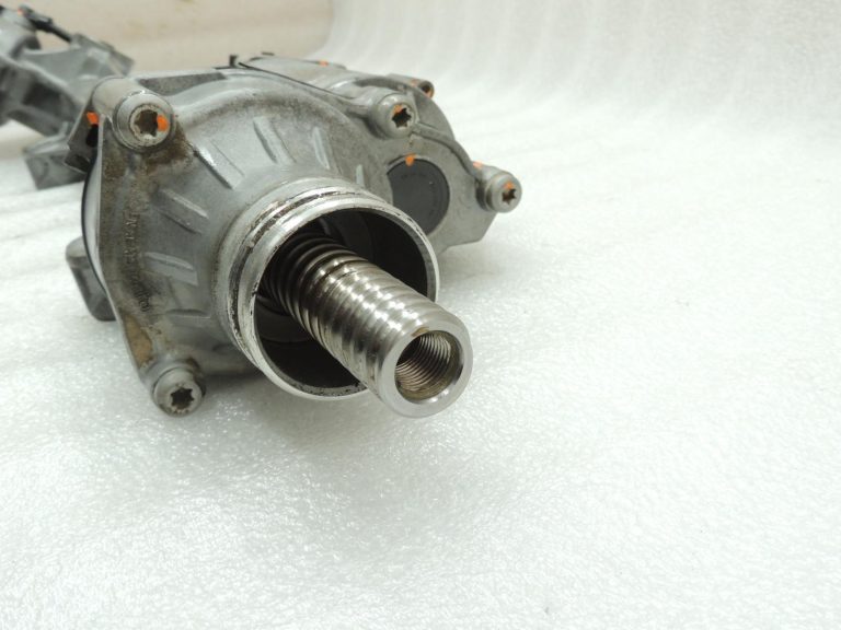 Oriģinālā BMW F20 F21 F22 F22 F30 F31 F35 Elektriskā stūres iekārta ZF 6883663