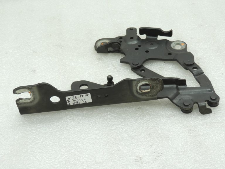 Oriģinālā BMW F20 F20 F21 F22 F22 F30 F30 F31 F34 Priekšējā pārsega eņģe kreisā melna 475