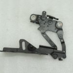 Oriģinālā BMW F20 F20 F21 F22 F22 F30 F30 F31 F34 Priekšējā pārsega eņģe kreisā melna 475