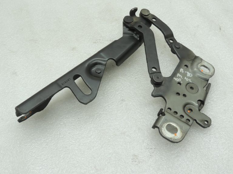 Oriģinālā BMW F20 F20 F21 F22 F22 F30 F30 F31 F34 Priekšējā pārsega eņģe kreisā melna 475