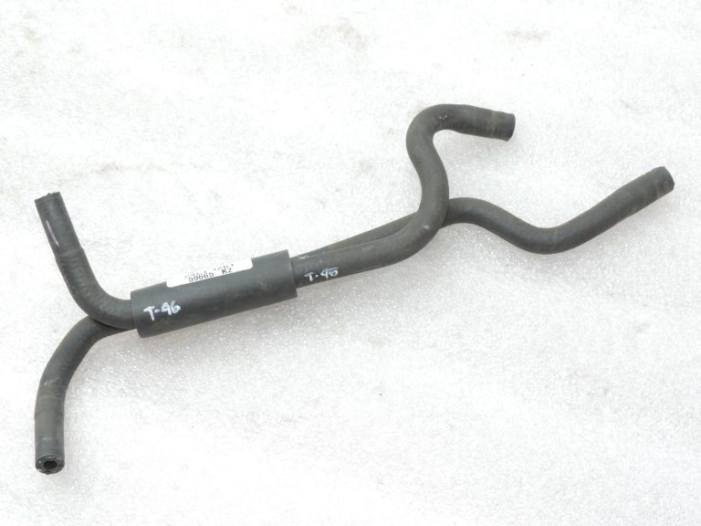 Oriģinālā Toyota Yaris P9 1.3 VVT-i (2SZFE) Ūdens šļūtenes apvedceļš Nr.1