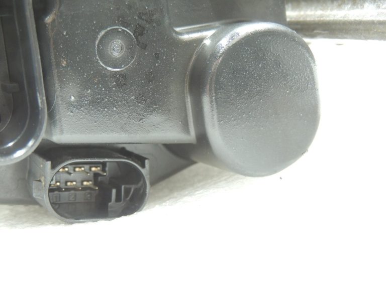 Oriģinālā BMW F20 F21 F22 F22 F30 F31 F35 Elektriskā stūres iekārta ZF 6883663