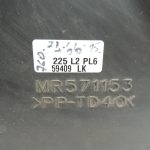 Mitsubishi L200 K74T 4D56 2.5TD pārsega ventilācijas atveres difuzors MR571153