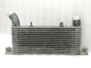 Mitsubishi Pajero V7 V6 3.2 DI-D 4M41 starpdzesētājs MR404751 starpdzesētājs