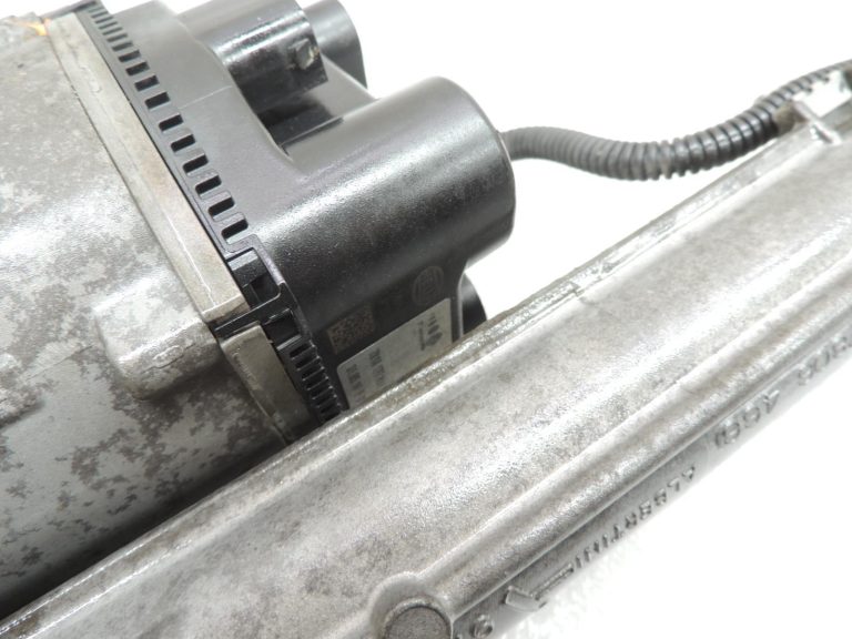 Oriģinālā BMW F20 F21 F22 F22 F30 F31 F35 Elektriskā stūres iekārta ZF 6883663