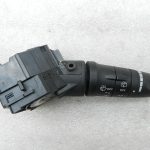 Nissan X-trail oriģinālais tīrītāju slēdzis 252608H905