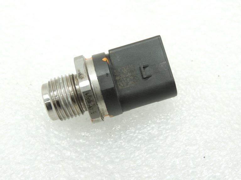 Oriģinālais BMW F20 F21 F22 F22 F30 F31 F34 dīzeļdegvielas B47 N47 N57 degvielas spiediena sensors