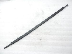 Oriģināls 2004-2009 Toyota Corolla Verso AR10 aizmugurējā labā loga līstes materiāls