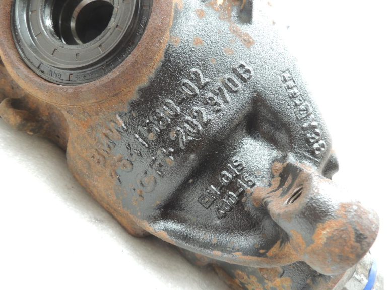 Oriģinālā BMW F20 F20 F21 F22 F22 F30 F31 aizmugurējās ass diferenciālis Diferenciālis 188 2,81 7605589