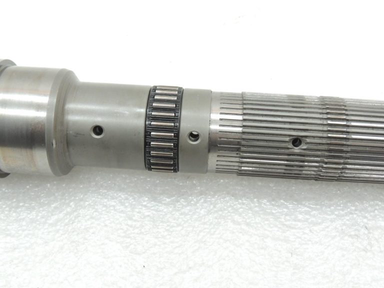Oriģinālās BMW X3 E83 ATC400 pārnesumkārbas galvenās vārpstas 27107573217 7573217