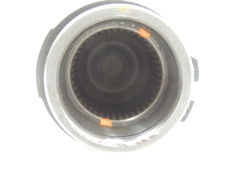 Oriģinālās BMW X3 E83 ATC400 pārnesumkārbas galvenās vārpstas 27107573217 7573217